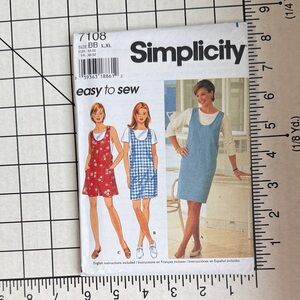 Simplicity 7108 Sewing Pattern (1996) – Misses Jumper Dress & Romper,